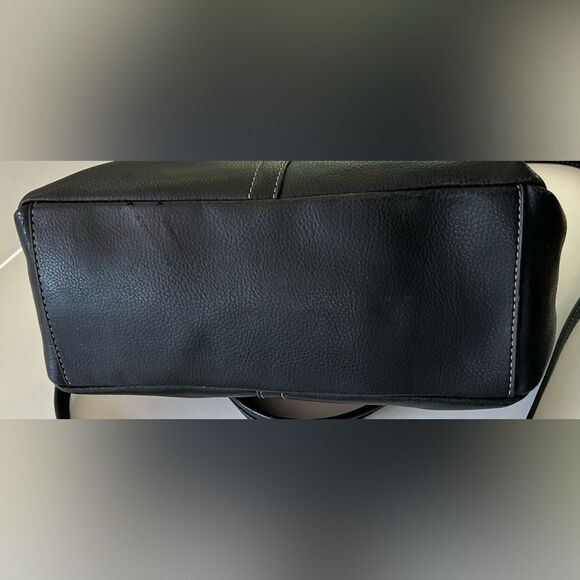 Vintage Y2K Relic Black Faux leather satchel crossbody - Picture 7 of 9